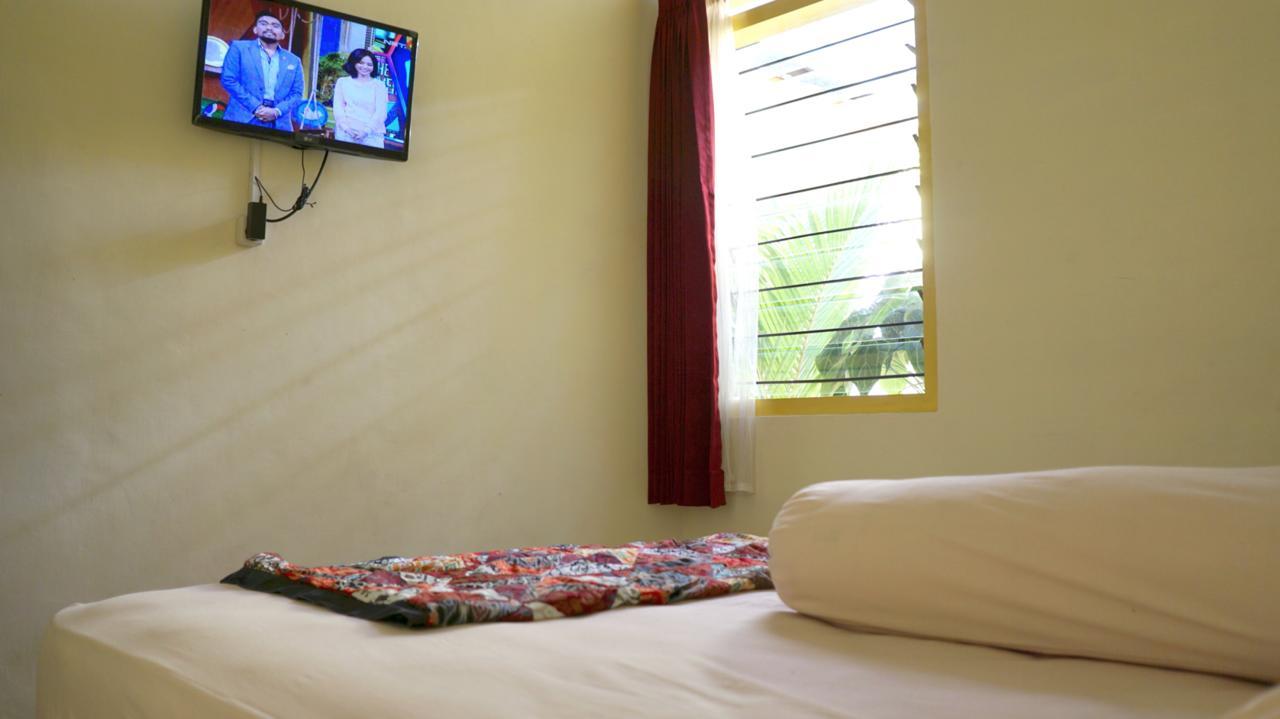 The Sleepingroom Hostel Yogyakarta Exteriör bild
